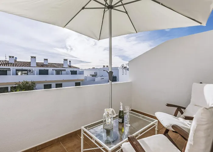 Montanar Semesterbostad