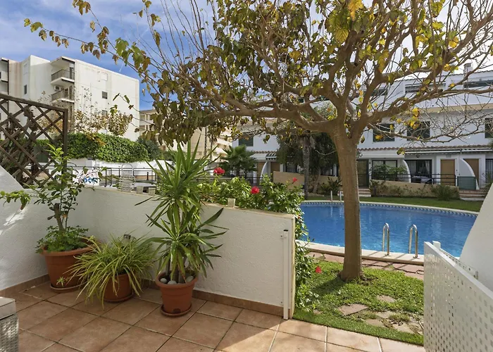 Montanar Semesterbostad